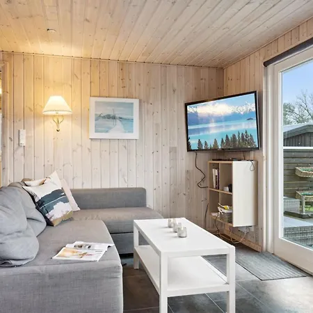 Vakantiehuis Ritha - 175m From The Sea By Interhome Børkop