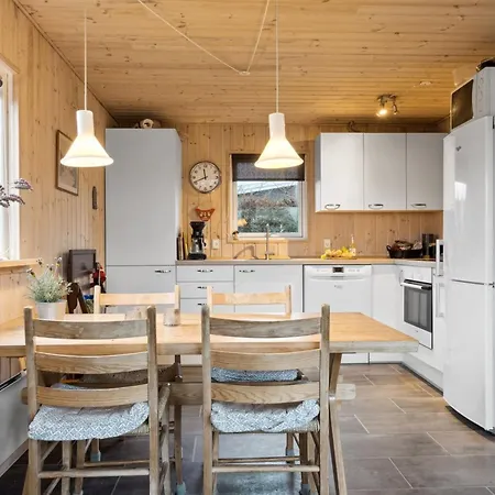 Ritha - 175m From The Sea By Interhome *