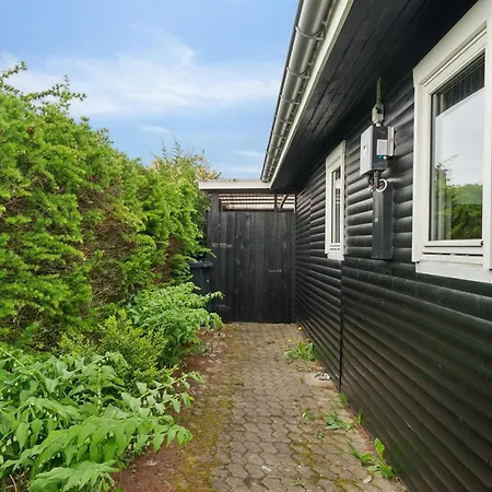 Vakantiehuis Ritha - 175m From The Sea By Interhome *